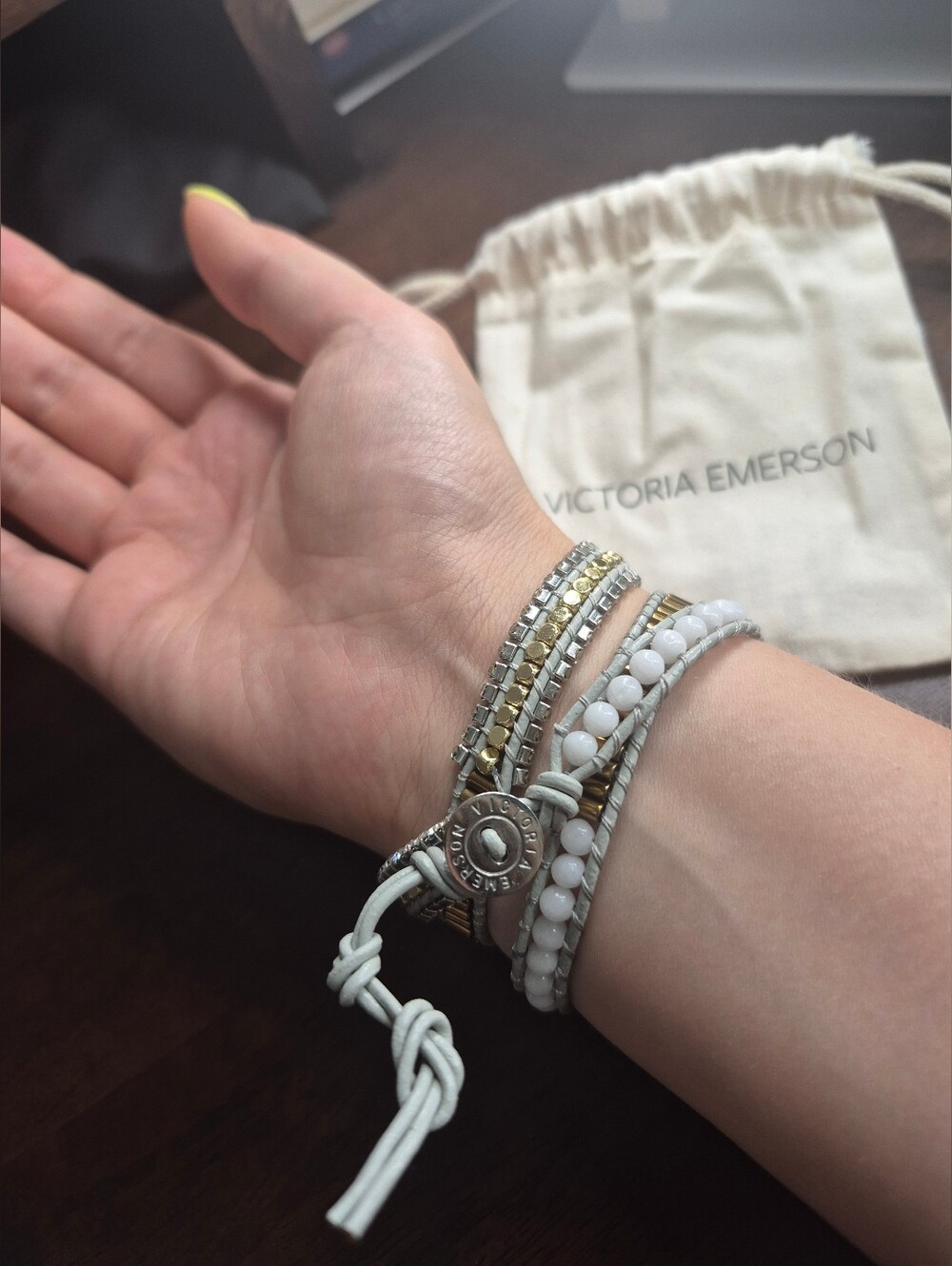 NWT Victoria Emerson Multi-Wrap Beaded Leather Bracelet - Picture 11 of 15